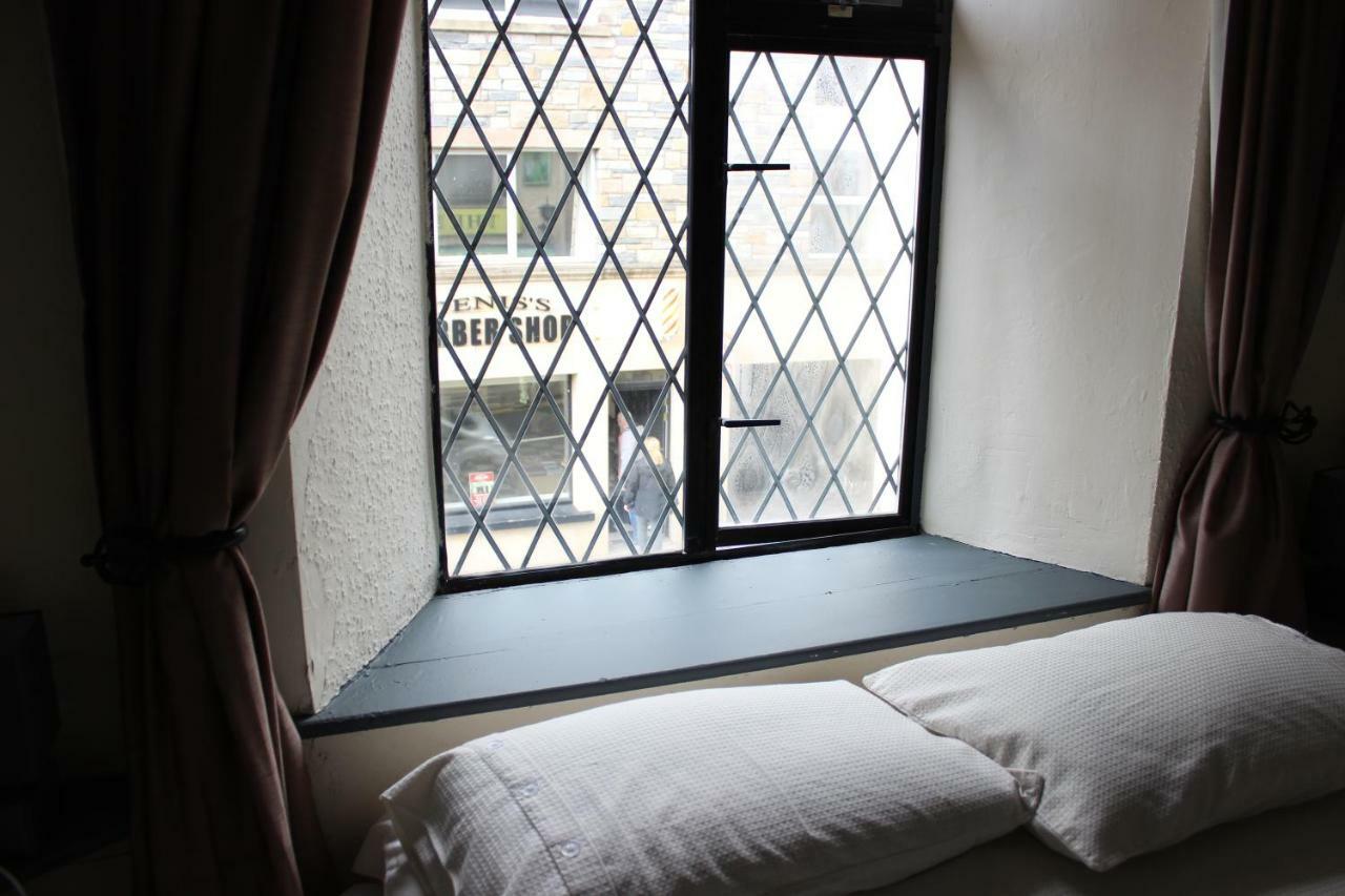 Donegal Lodgings - Apt 3 - Br En-Suite 도니골 외부 사진