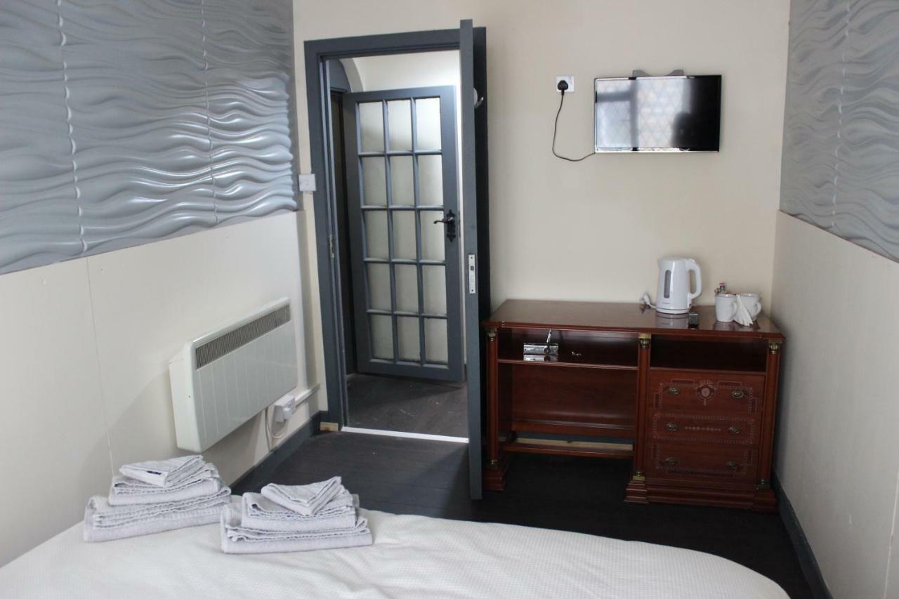 Donegal Lodgings - Apt 3 - Br En-Suite 도니골 외부 사진